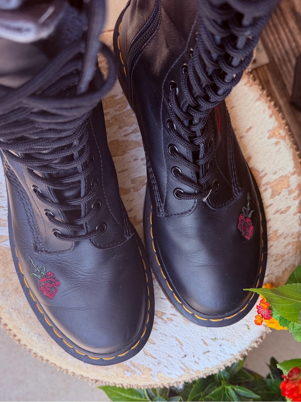 Doc Marten 1914 Vonda Mono Embroidered Rose Floral 14 Eye Black Red Combat Boots - Picture 13 of 16